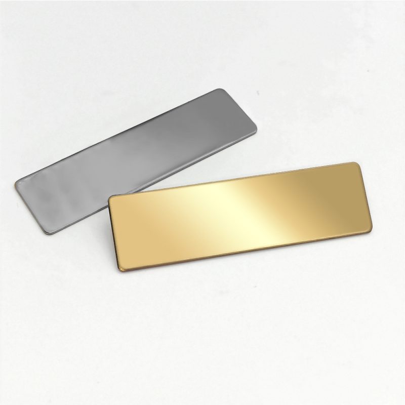 Metallic name tag. - 1